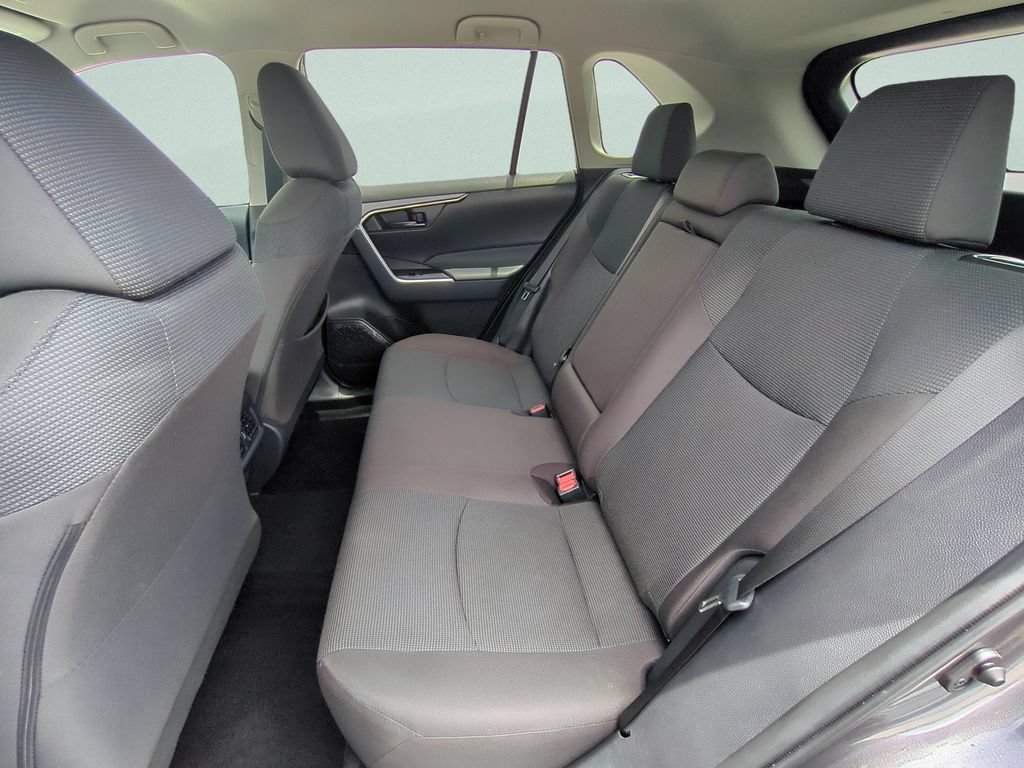 Used 2025 Toyota RAV4 LE FWD image 10