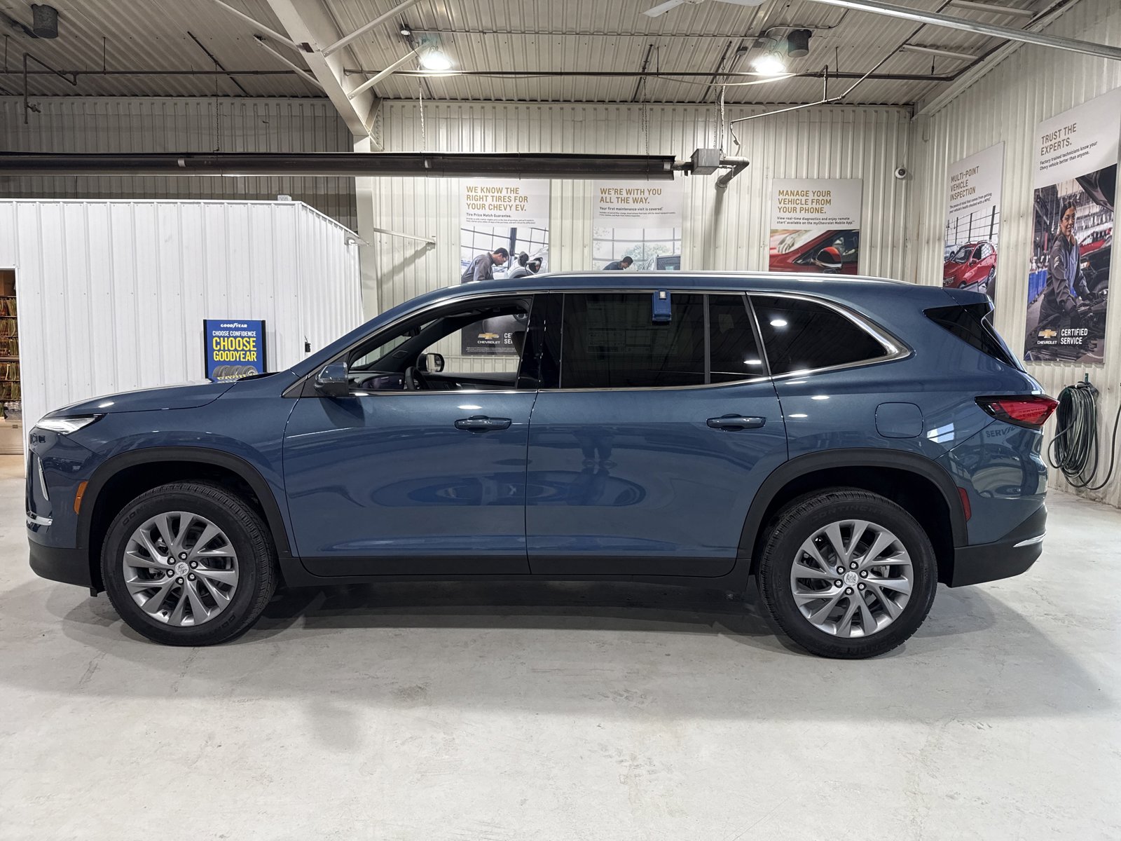 New 2026 Buick Enclave Preferred w/ Power Package image 10