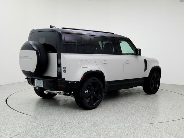 New 2026 Land Rover Defender 110 X-Dynamic SE image 5