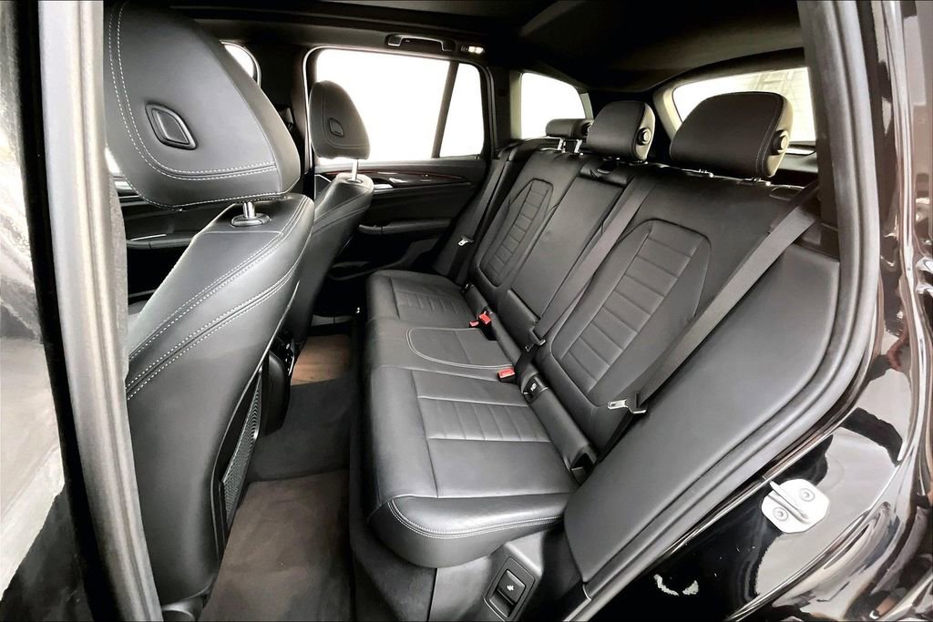 Used 2021 BMW X3 M40i w/ Executive Package image 33