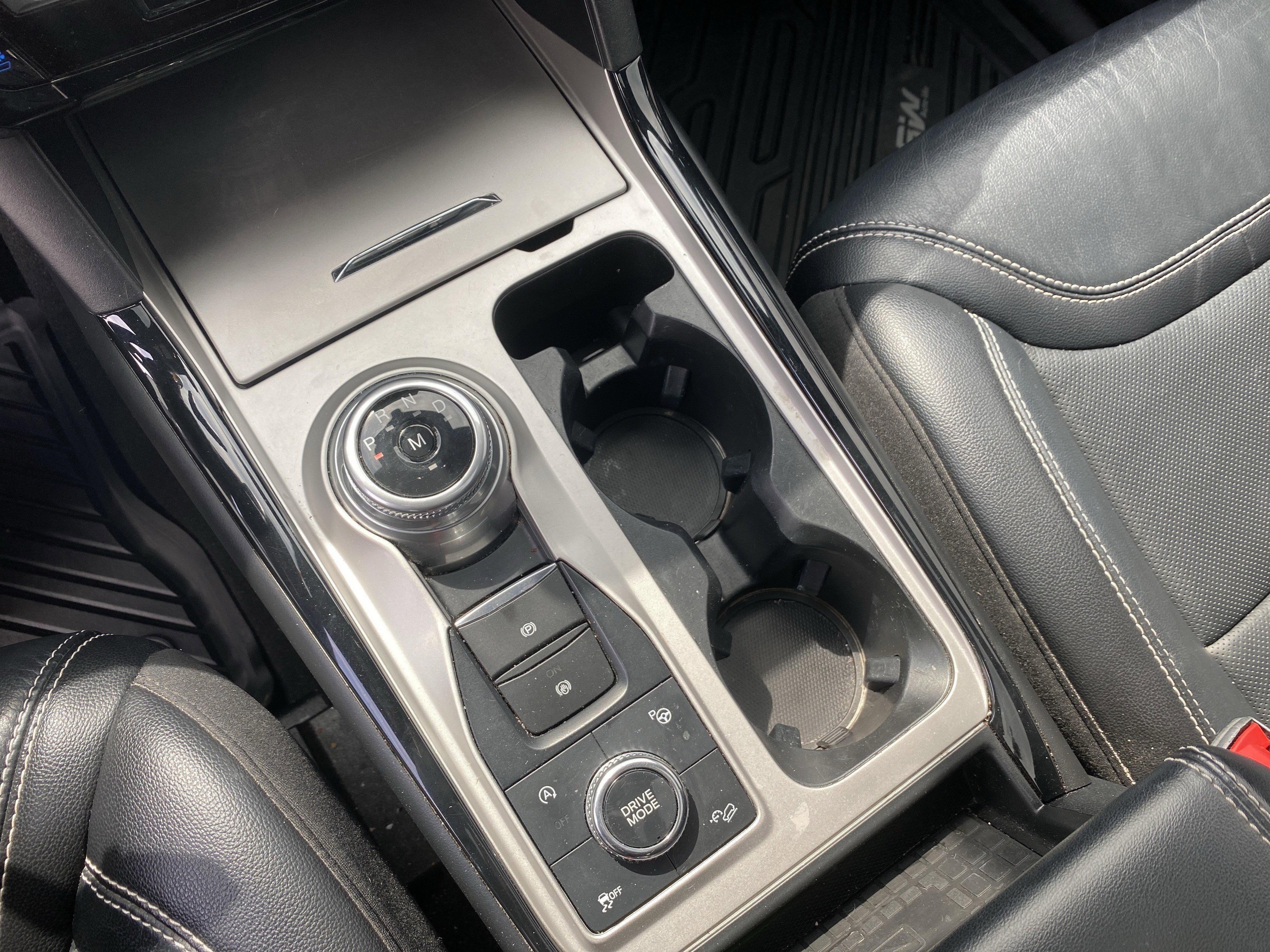 Used 2021 Ford Explorer ST w/ Equipment Group 401A image 24