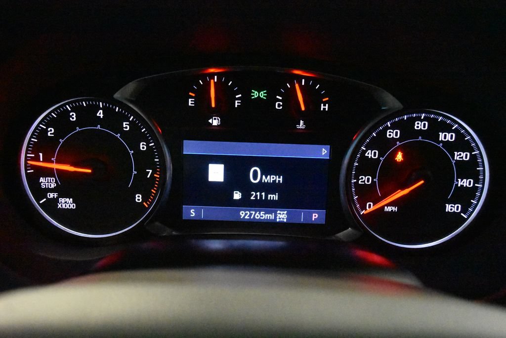 Used 2021 GMC Acadia AT4 w/ LPO, Adventure Package AWD/4WD image 19
