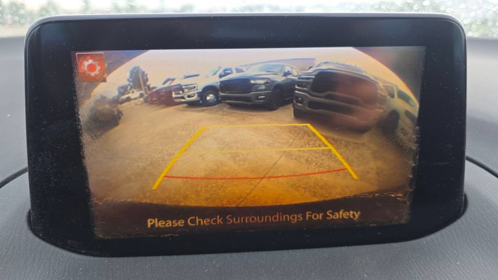 Used 2018 MAZDA MAZDA3 Sport FWD image 20