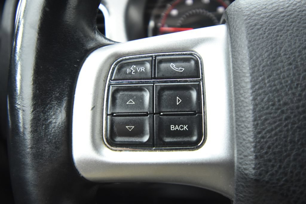 Used 2014 Dodge Charger SXT AWD/4WD image 32