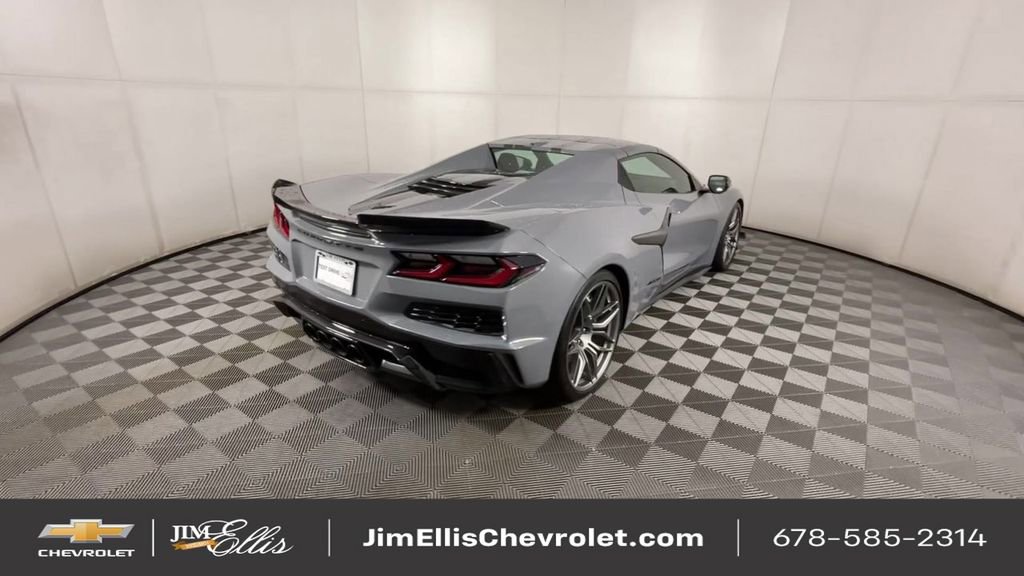 Used 2024 Chevrolet Corvette Z06 w/ Stealth Interior Trim Package image 9
