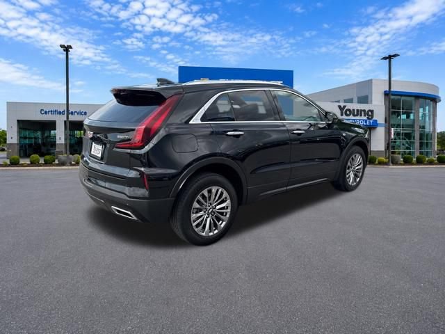 Used 2025 Cadillac XT4 Premium Luxury AWD/4WD image 8