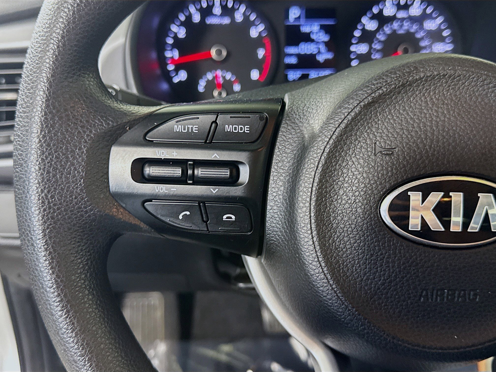 Used 2019 Kia Rio LX FWD image 14