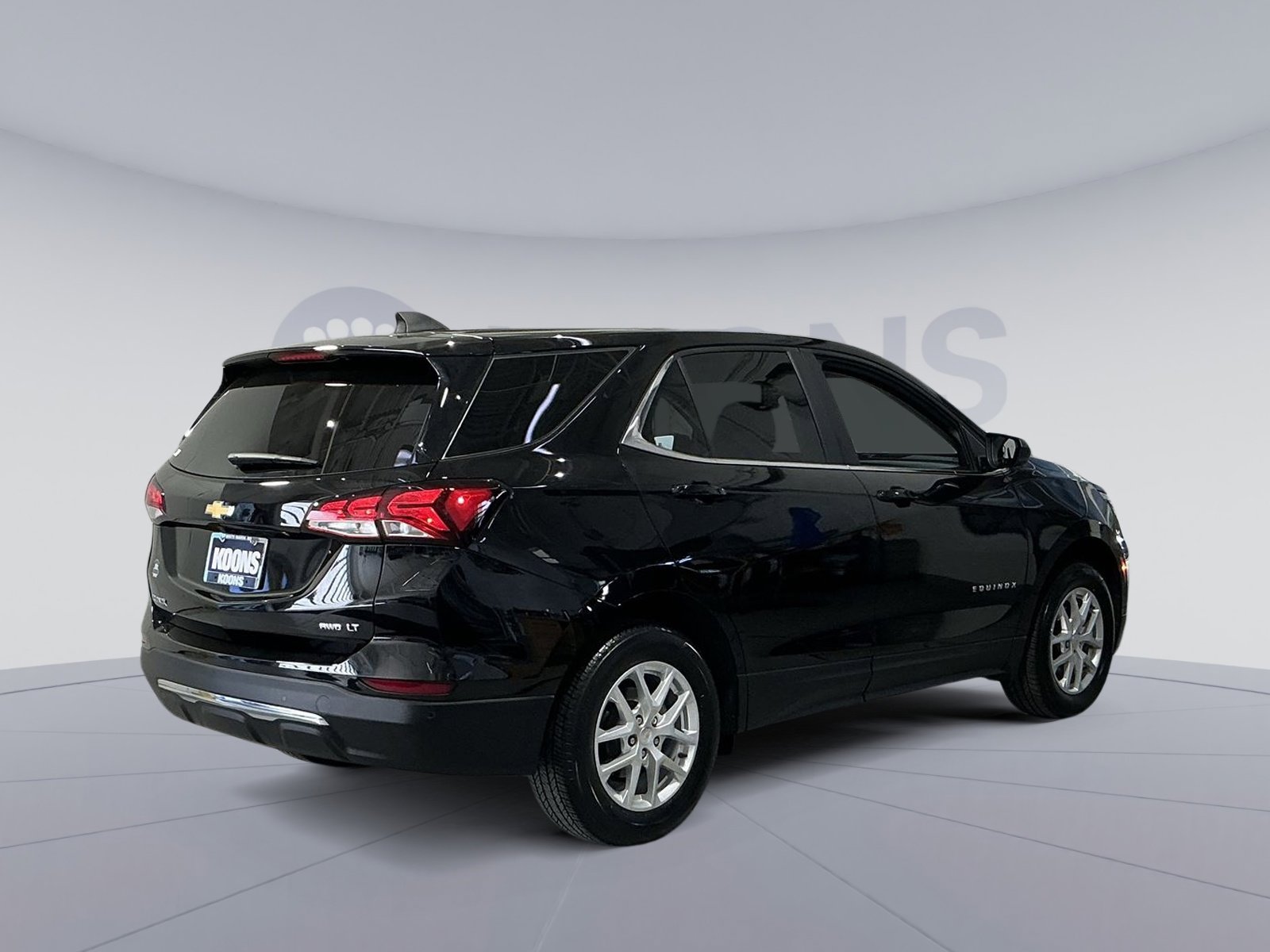 Used 2023 Chevrolet Equinox LT image 16