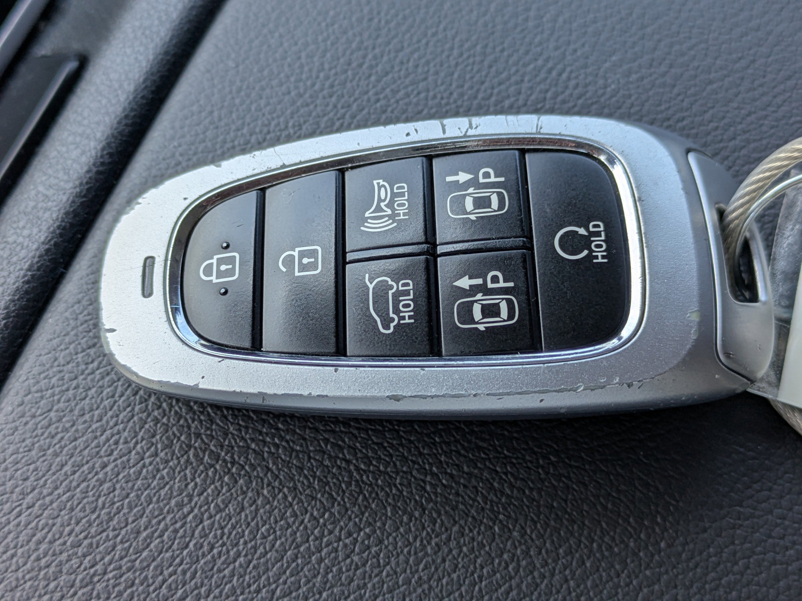 Used 2024 Hyundai Tucson Limited image 32