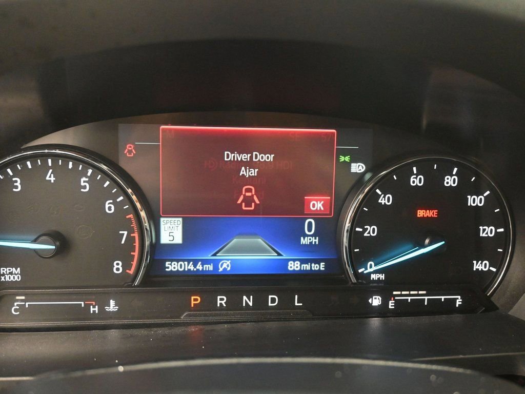 Used 2023 Ford Explorer Limited image 17