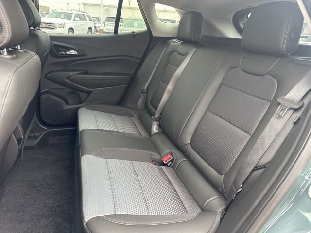 Used 2025 Chevrolet Trax LT image 22