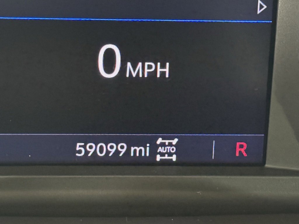 Used 2022 Chevrolet Silverado 1500 RST w/ Z71 Off-Road Package image 24