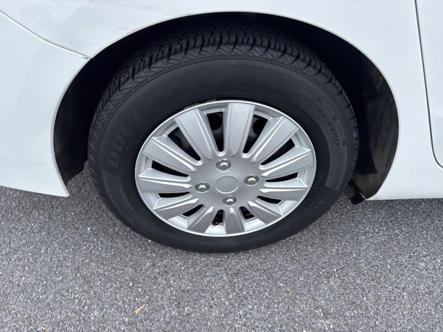 Used 2017 Chevrolet Cruze LS image 9