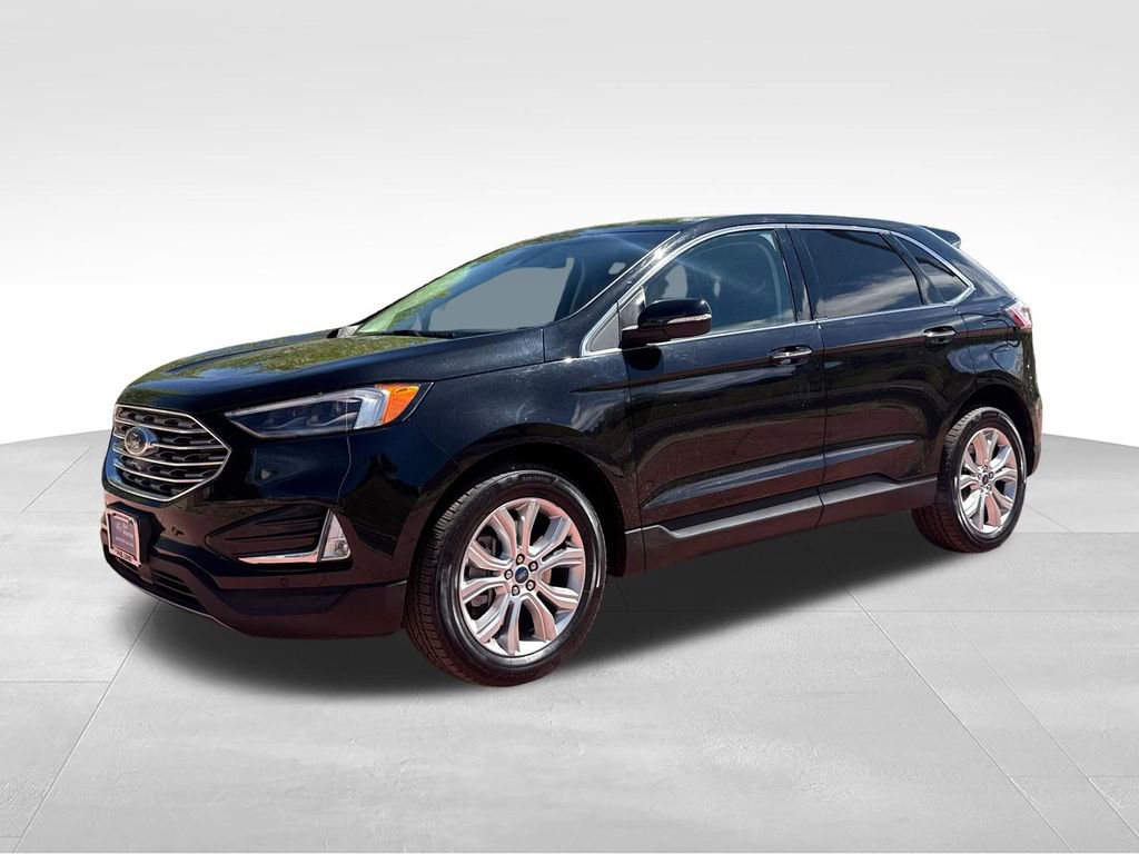 Certified 2022 Ford Edge Titanium w/ Equipment Group 301A AWD/4WD image 5