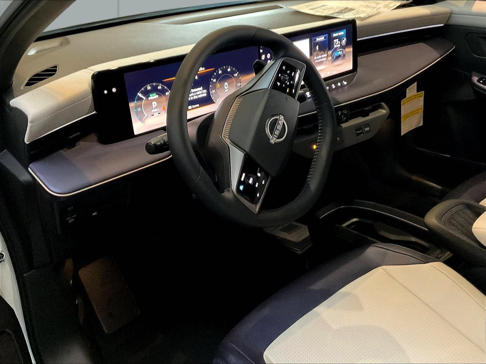 New 2026 Nissan Leaf SV+ w/ Floor Mat Package (SV+) FWD image 6