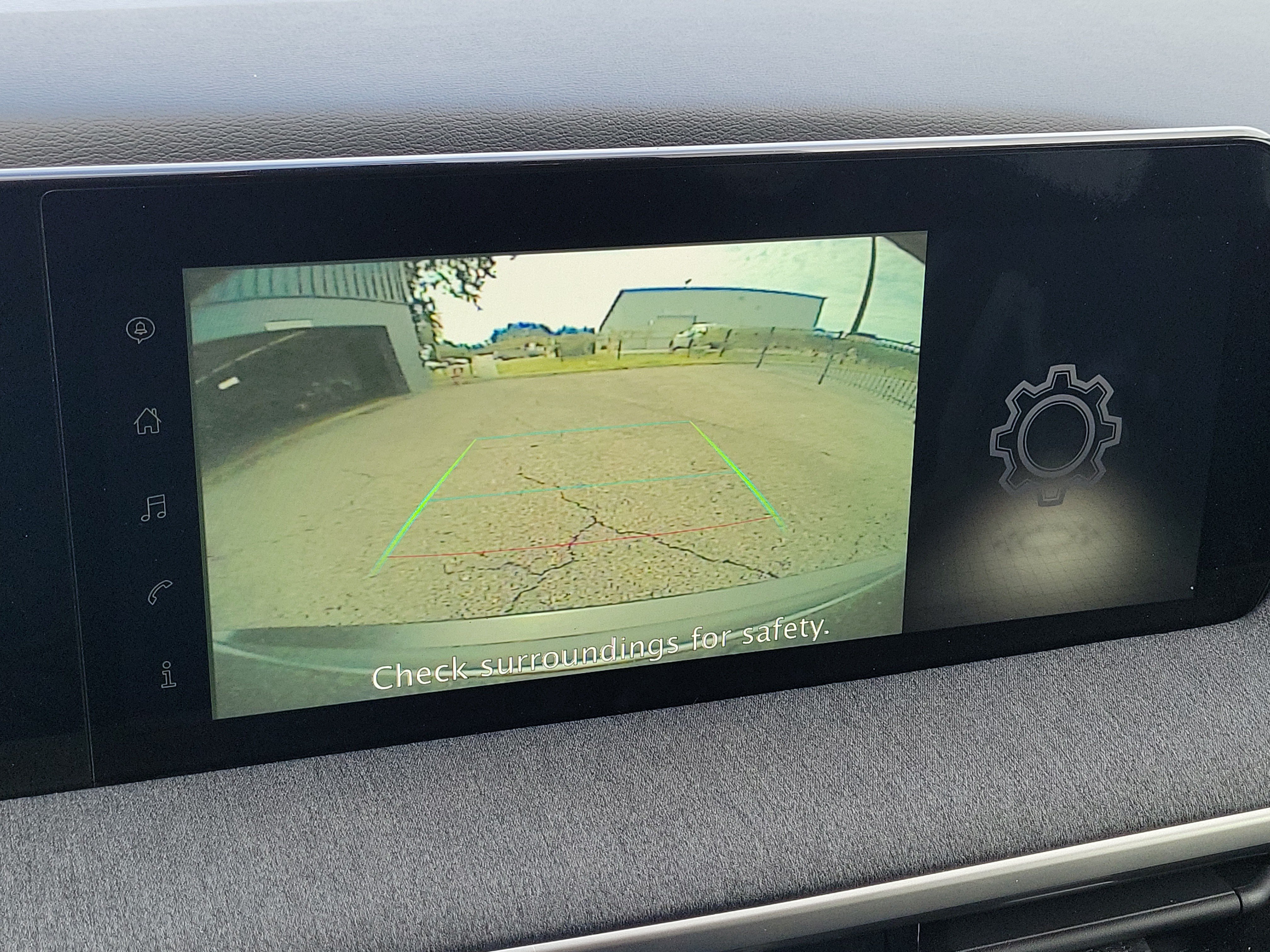 Certified 2025 Nissan Kicks SV FWD image 18
