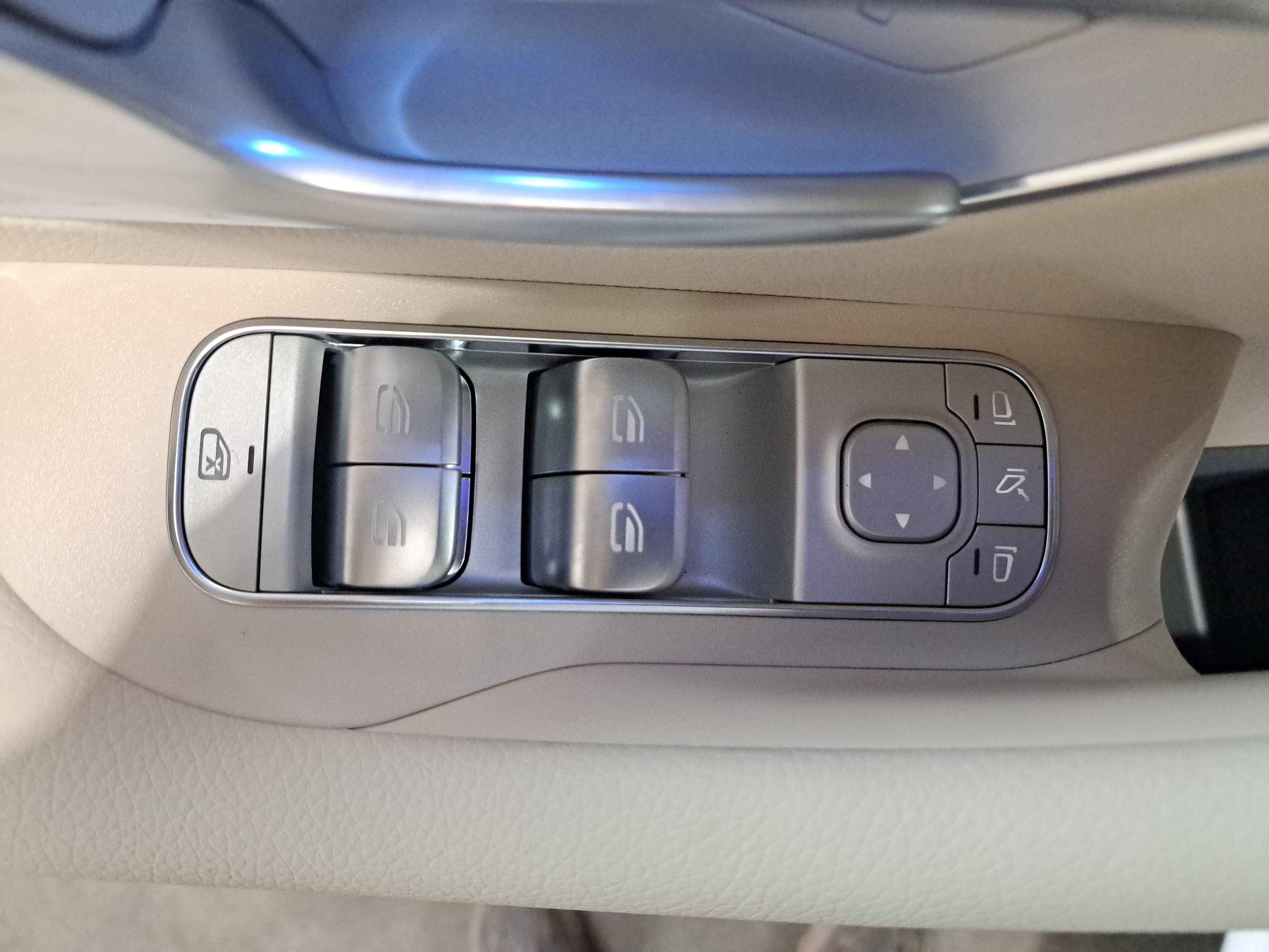 New 2026 Mercedes-Benz GLE 450 4MATIC image 28