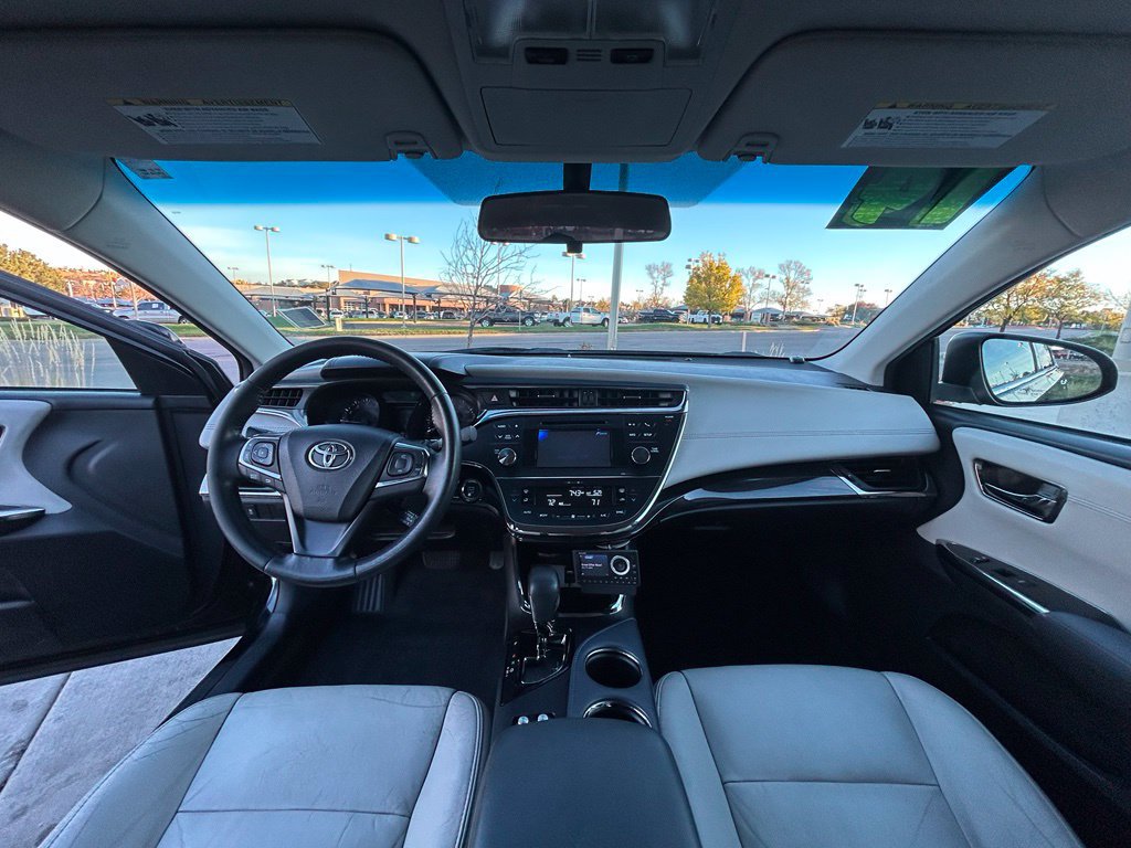 Used 2014 Toyota Avalon XLE FWD image 9