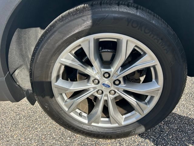 Used 2021 Ford Explorer XLT w/ Equipment Group 202A AWD/4WD image 7
