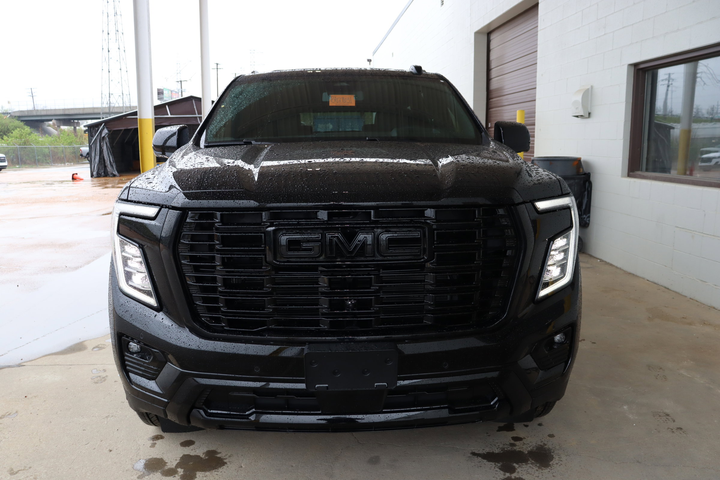 New 2026 GMC Yukon Denali w/ Sun & Power Step Package image 3