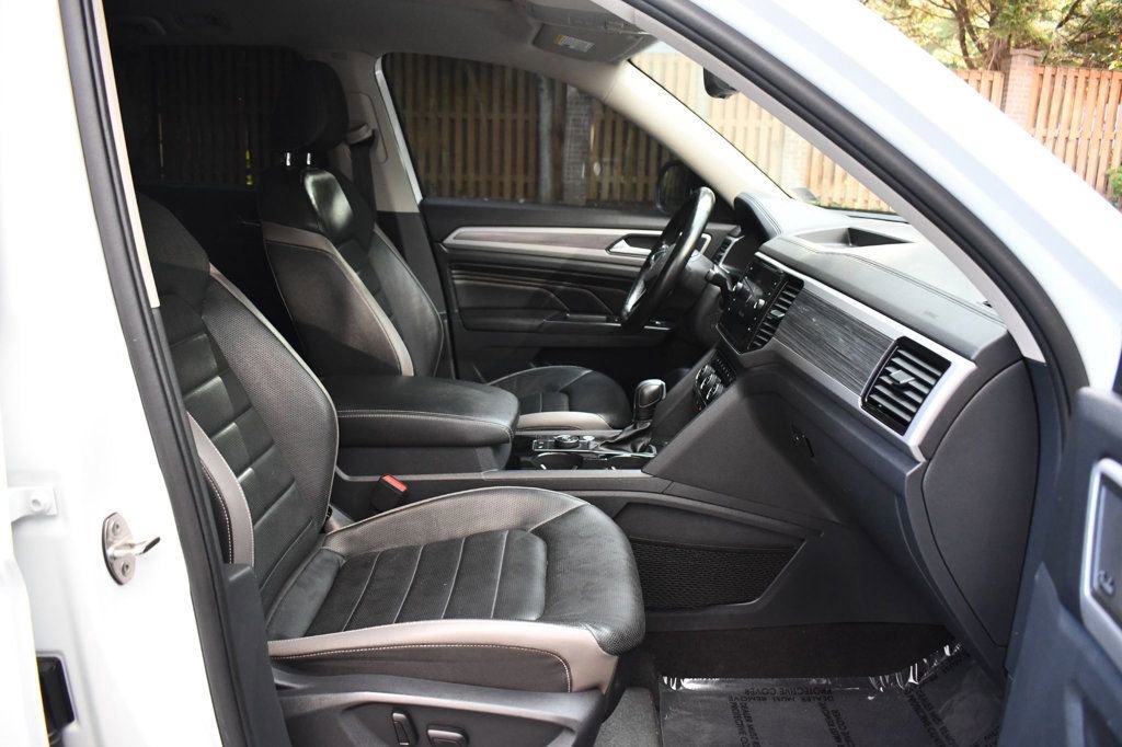 Used 2021 Volkswagen Atlas SEL Premium image 30