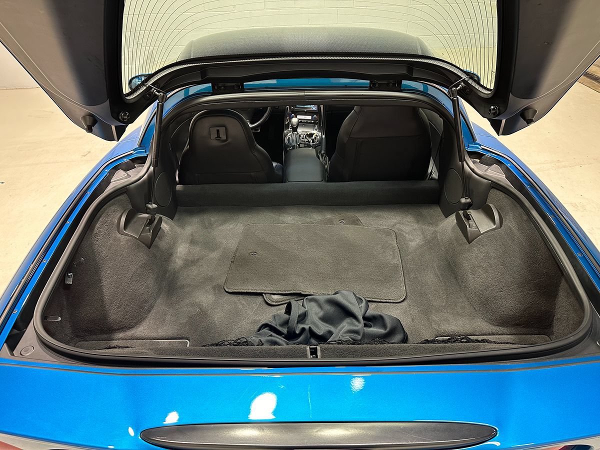 Used 2008 Chevrolet Corvette Coupe w/ Preferred Equipment Group RWD image 8