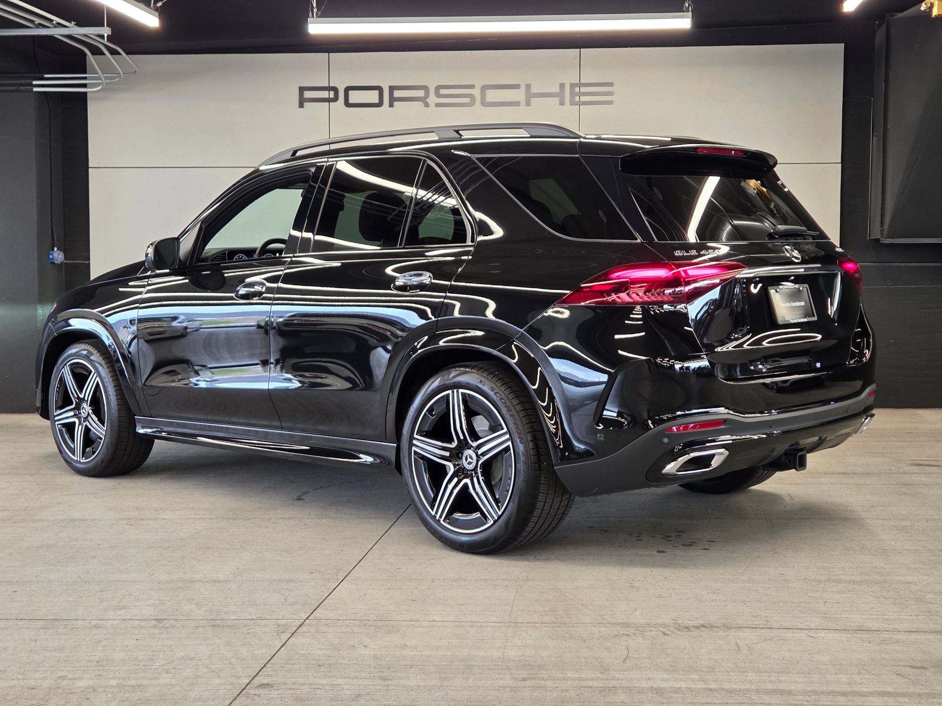 Used 2026 Mercedes-Benz GLE 450 4MATIC w/ Driver Assistance Package image 3
