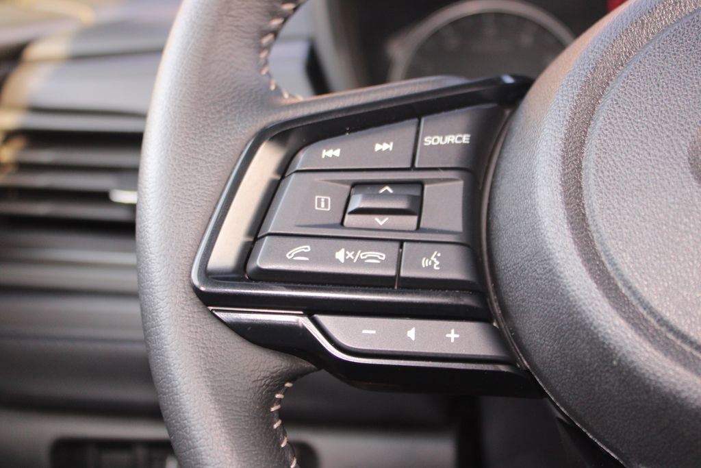 Used 2025 Subaru Forester Premium AWD/4WD image 17