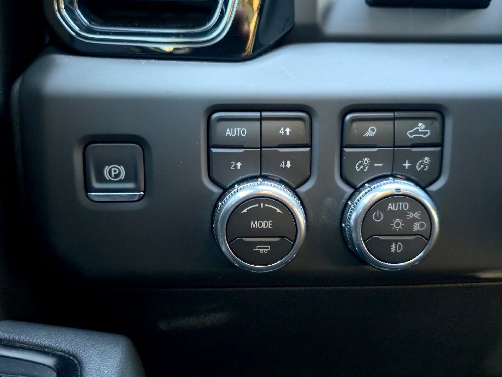Certified 2026 GMC Sierra 2500 AT4 w/ AT4 Premium Plus Package AWD/4WD image 19