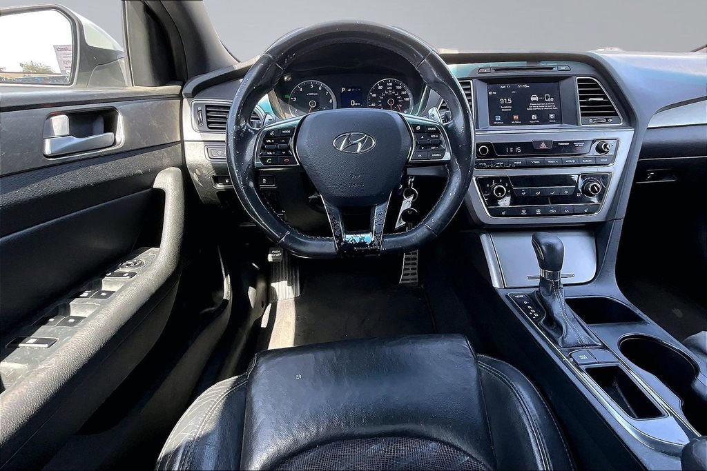 Used 2017 Hyundai Sonata Sport 2.0T image 5