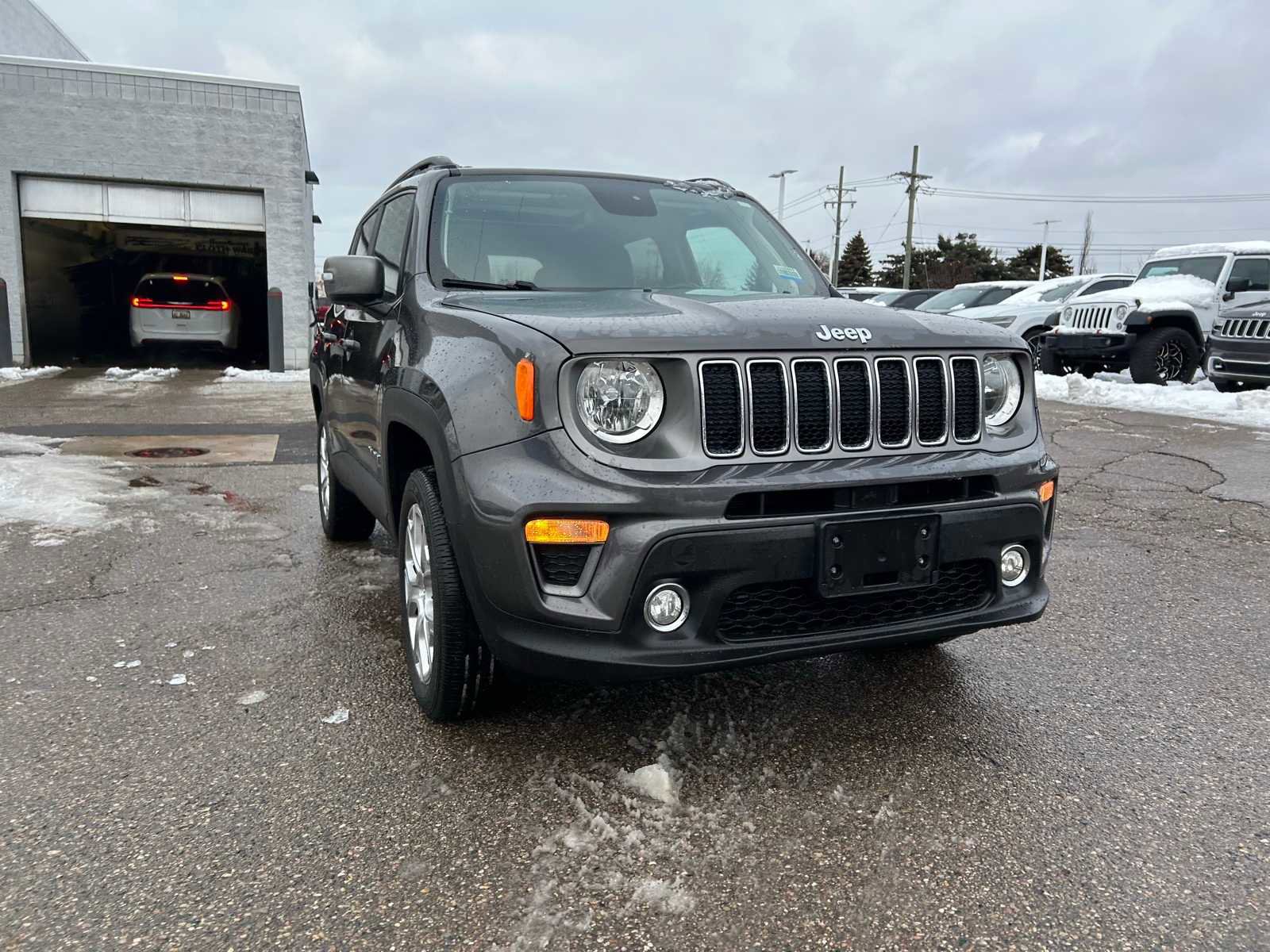 Used 2019 Jeep Renegade Limited w/ Trailer Tow Group image 7