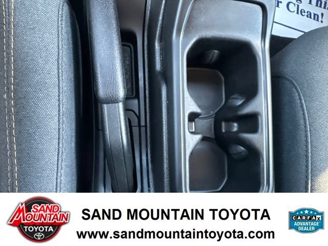 Used 2025 Jeep Wrangler Unlimited Sahara AWD/4WD image 17