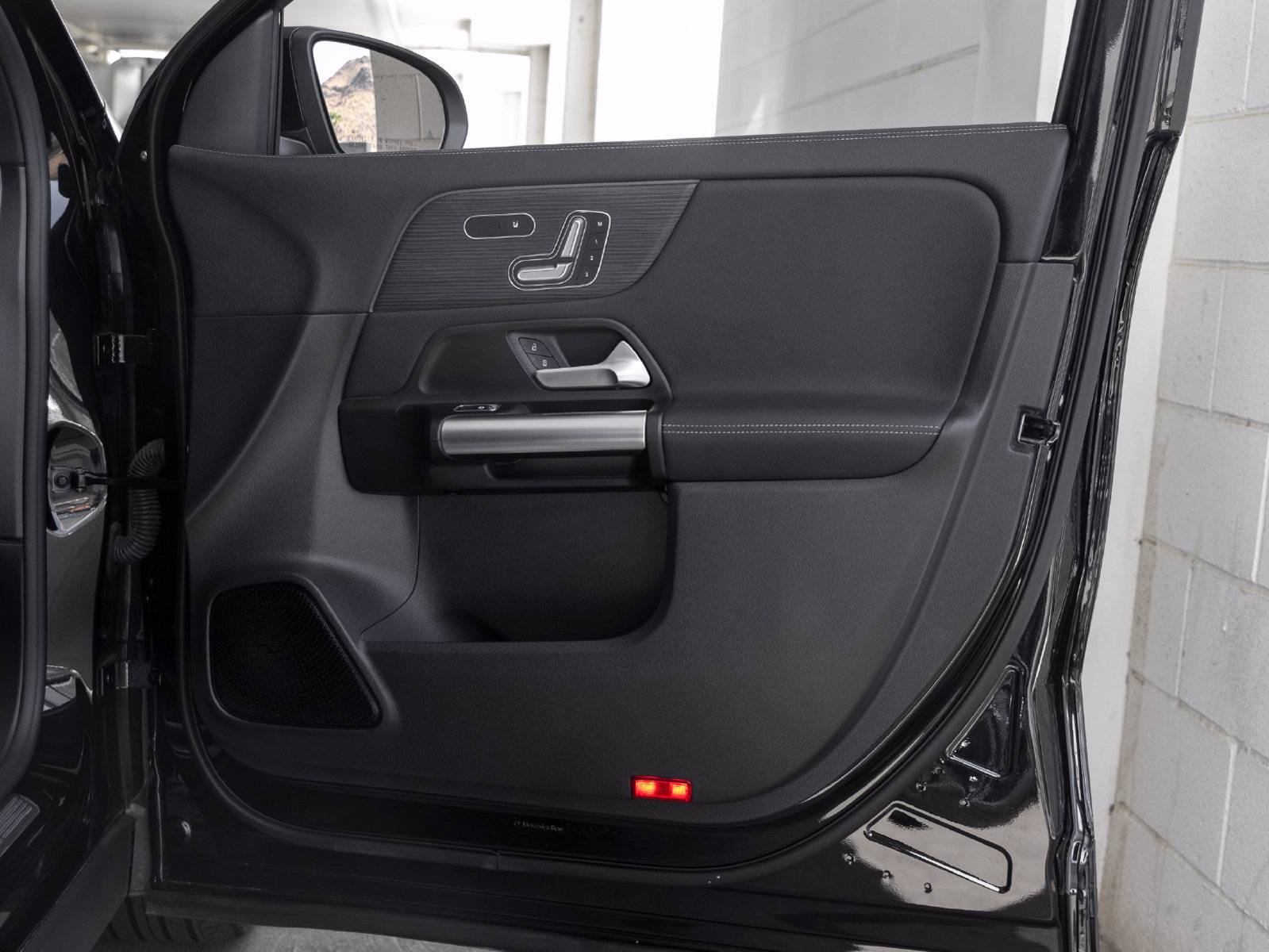 Certified 2026 Mercedes-Benz GLA 250 4MATIC image 27