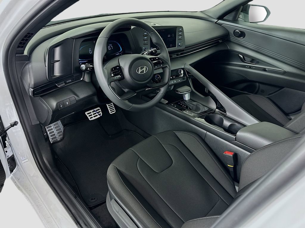 New 2026 Hyundai Elantra SEL Sport image 9