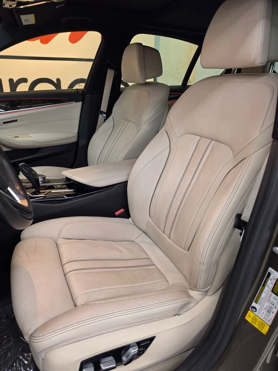 Used 2018 BMW 540i RWD image 29