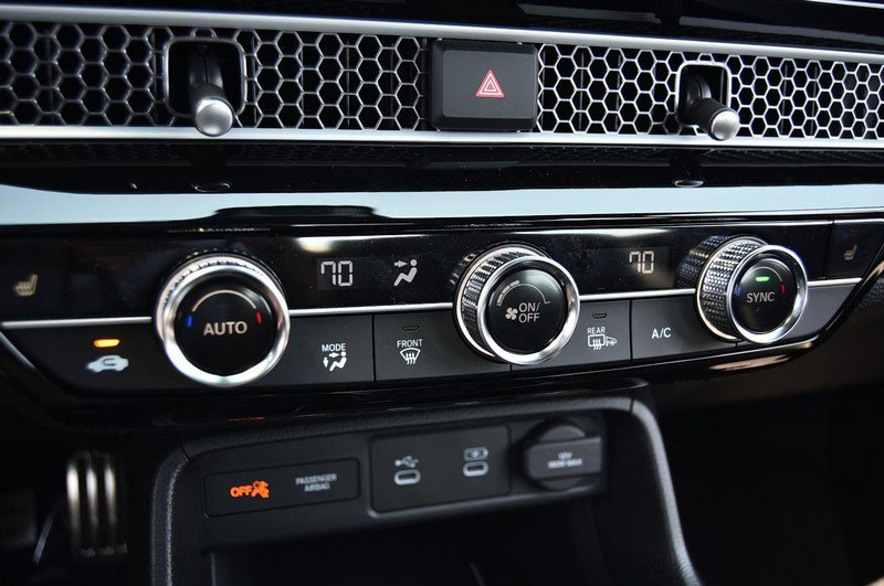 New 2025 Honda Civic Sport Touring image 15