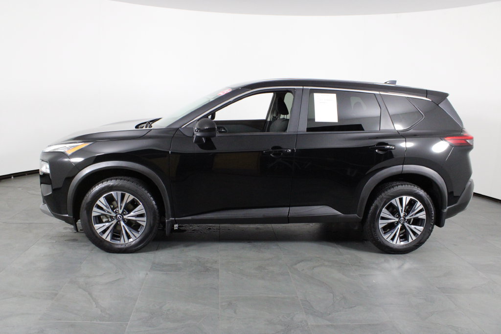 Certified 2023 Nissan Rogue SV FWD image 14
