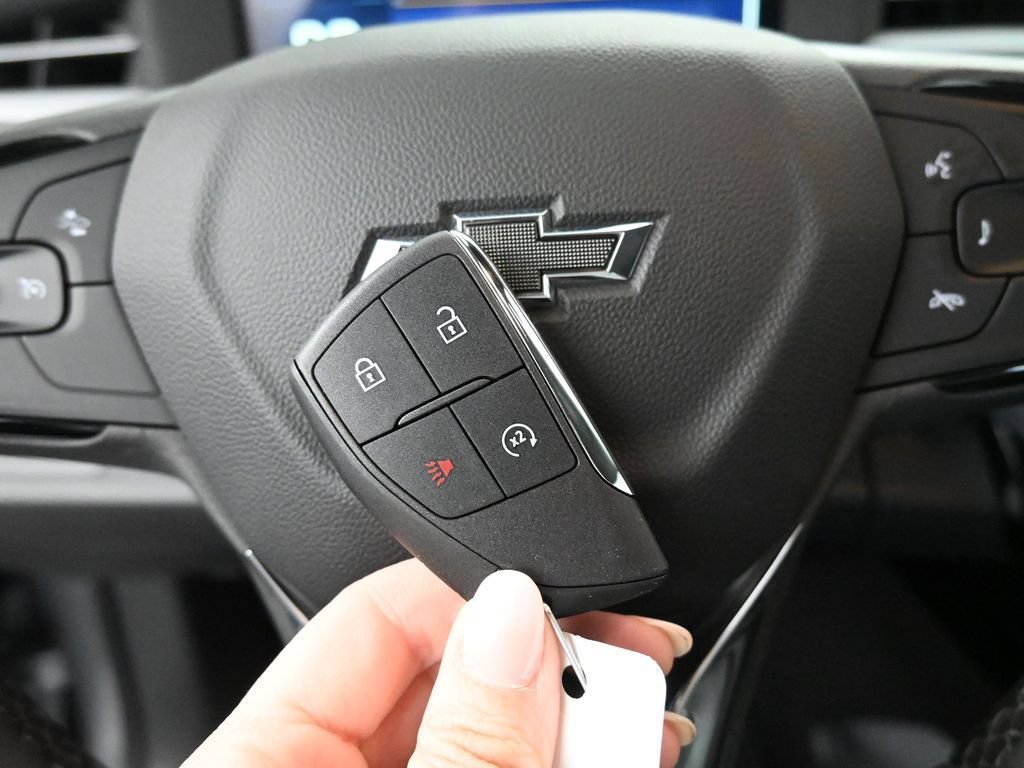 New 2027 Chevrolet Bolt RS FWD image 27