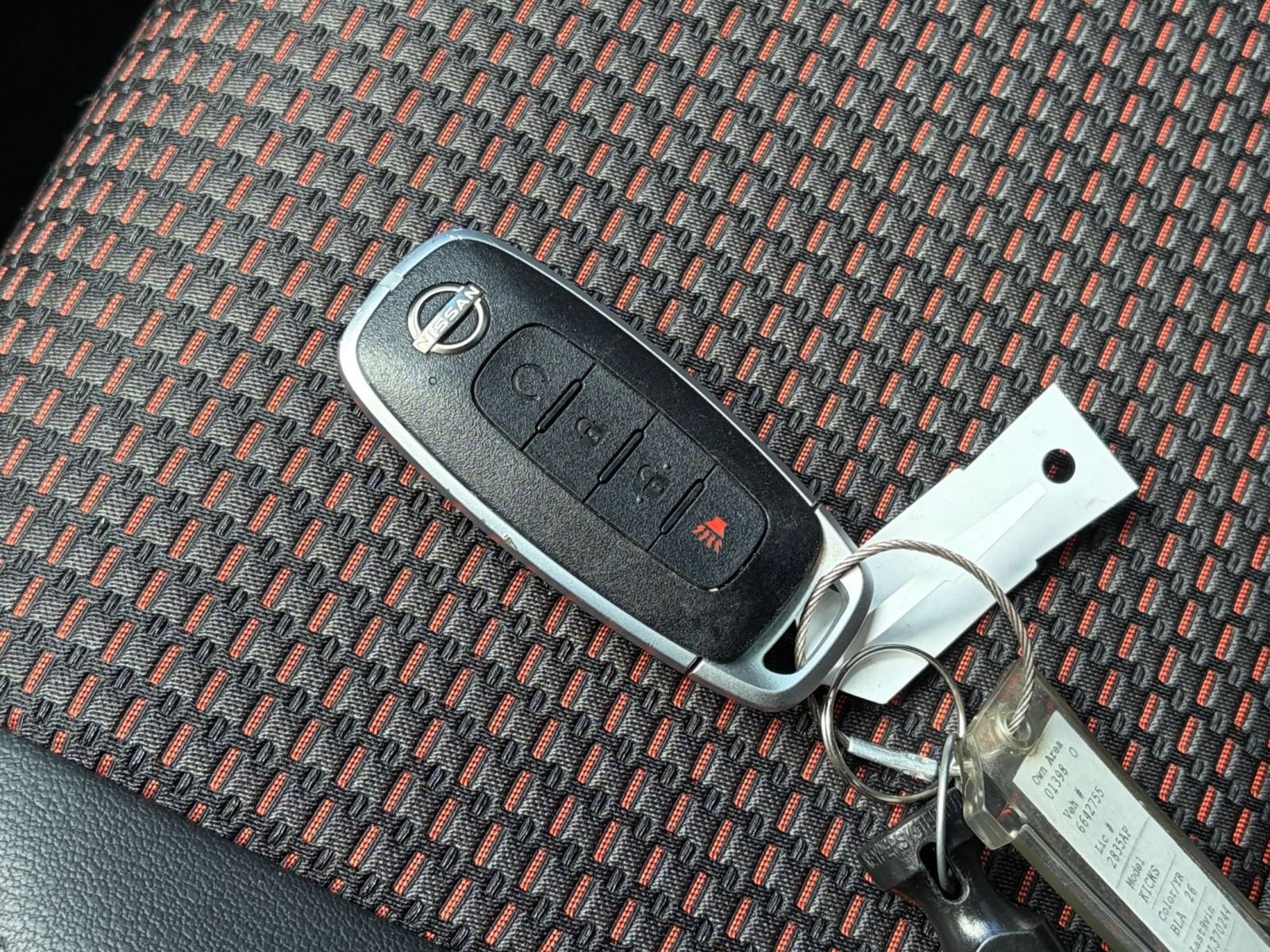 Used 2026 Nissan Kicks SR FWD image 21