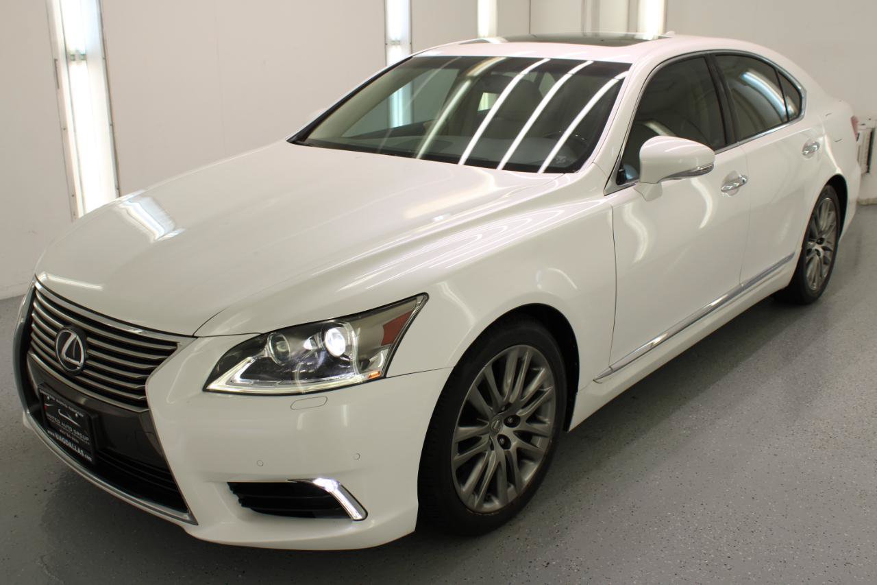 Used 2016 Lexus LS 460 w/ Comfort Package RWD image 5