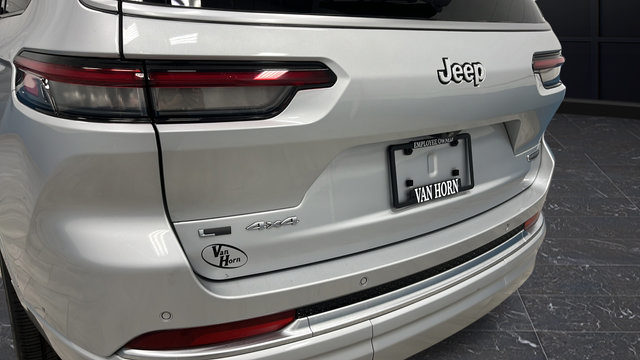 Used 2021 Jeep Grand Cherokee L Summit AWD/4WD image 44
