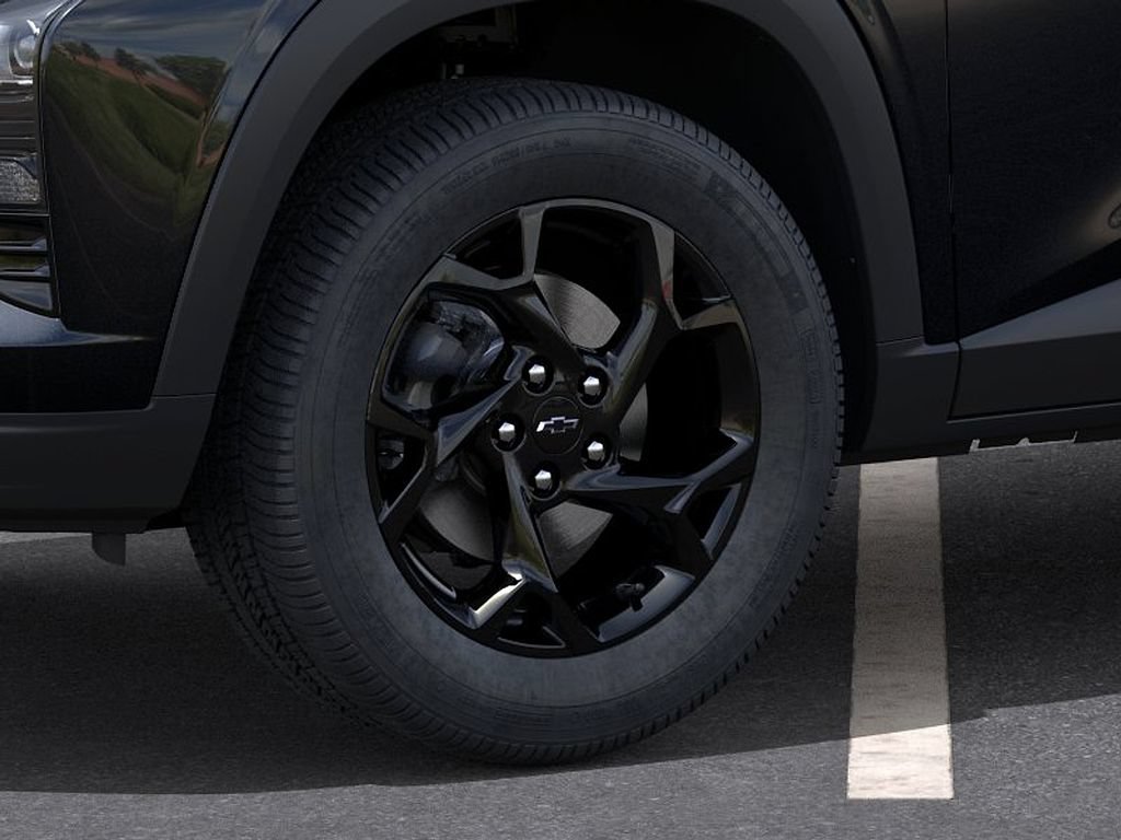 New 2026 Chevrolet Trax LT w/ Sunroof Package FWD image 9