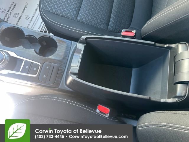 Used 2025 Ford Escape Active image 24