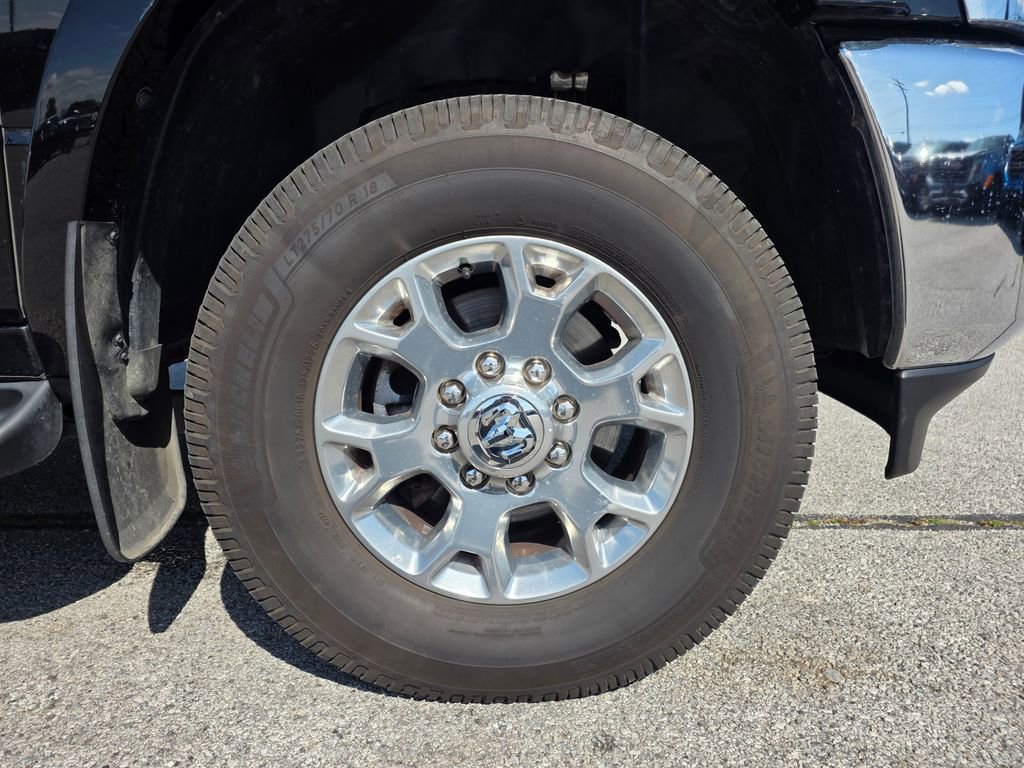 Used 2019 RAM 3500 Laramie image 29