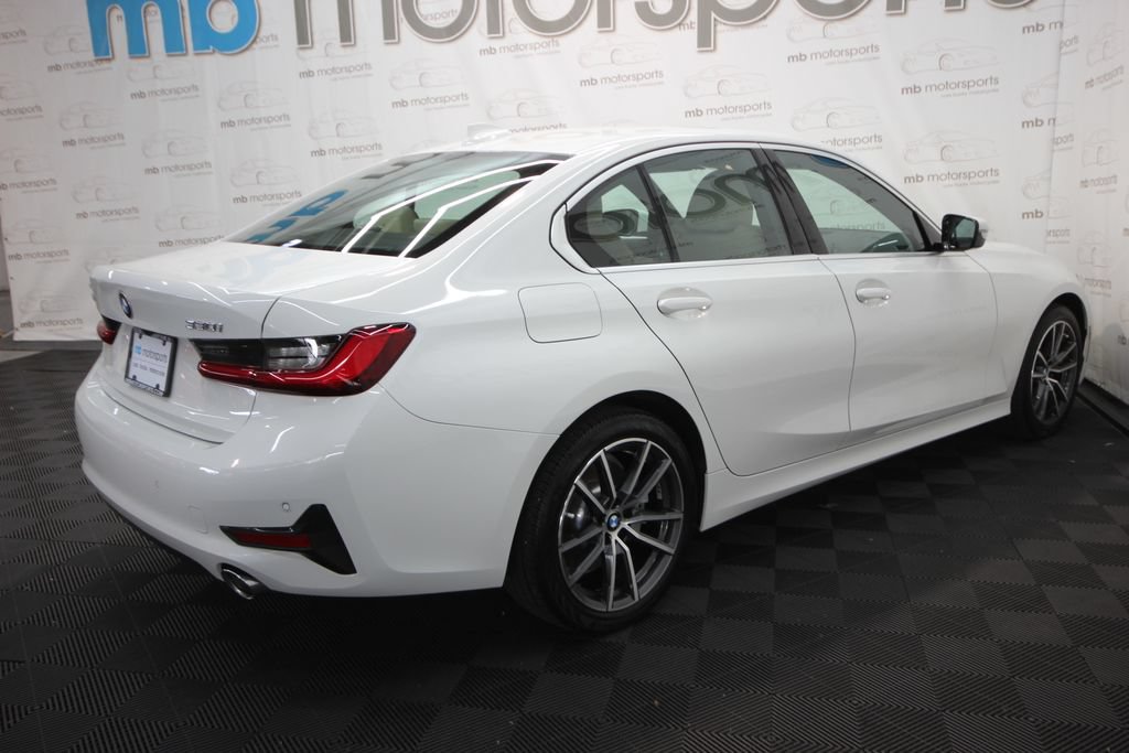 Used 2020 BMW 330i xDrive Sedan AWD/4WD image 7