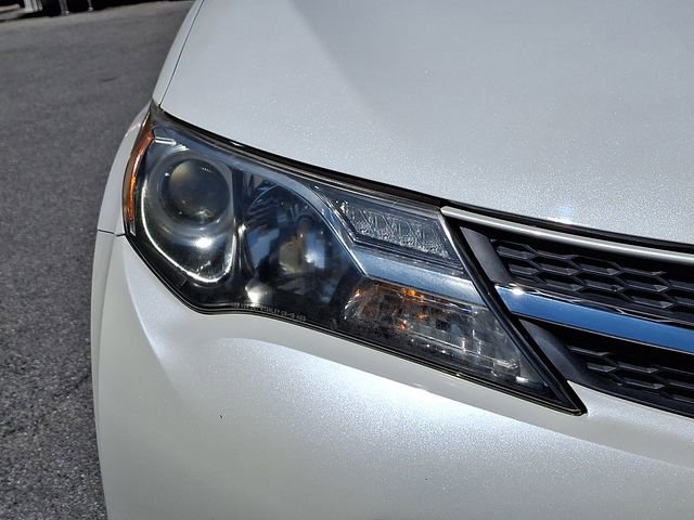 Used 2015 Toyota RAV4 Limited w/ Technology Package AWD/4WD image 11