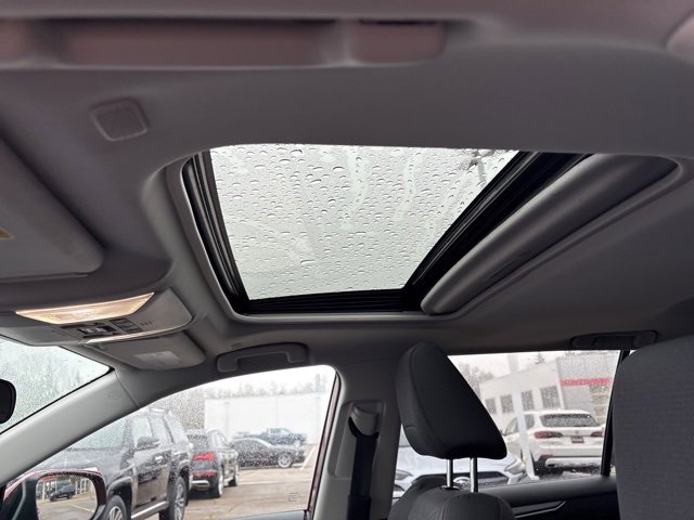 Used 2025 Toyota RAV4 XLE image 8