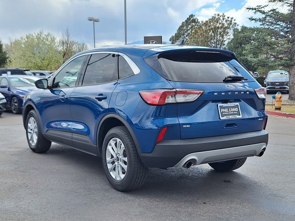 Used 2022 Ford Escape SE image 5