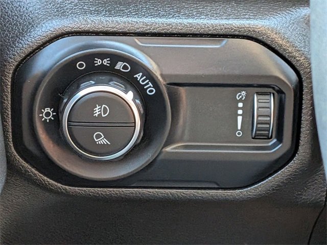 Used 2023 Jeep Gladiator Sport image 17