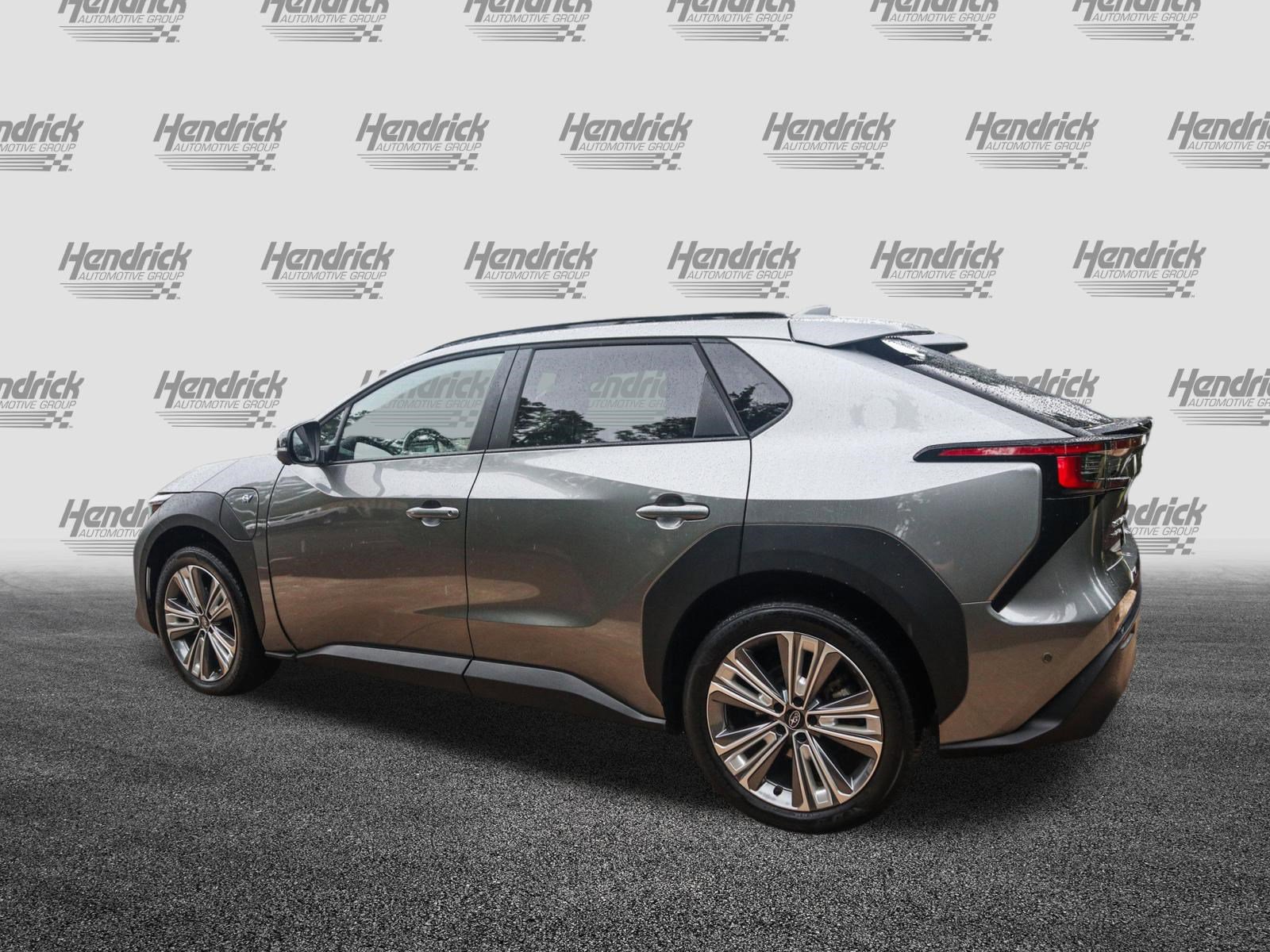 Used 2023 Subaru Solterra Limited image 7